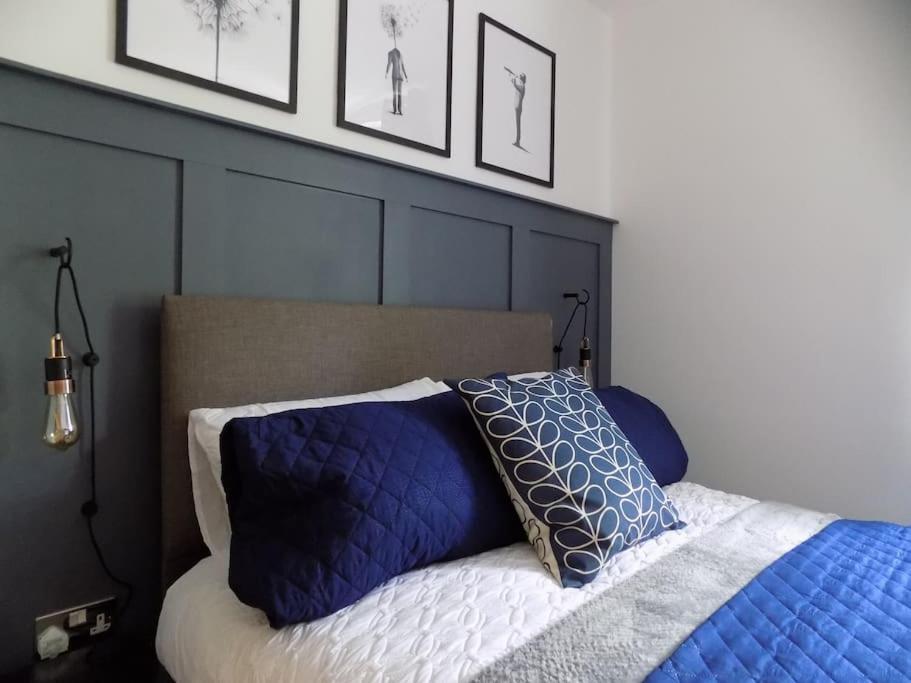 2 Bedroom Luxury City Centre Apt Lincoln Ngoại thất bức ảnh